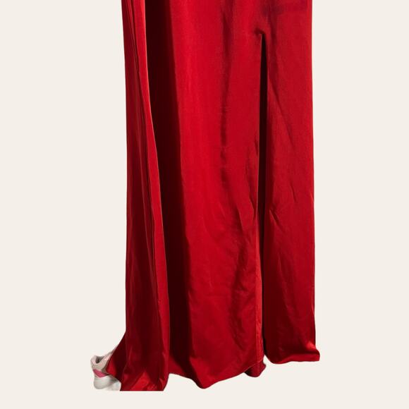 La Femme Red Strappy High Neck Slit Formal Gown Size 6 - Picture 3 of 7